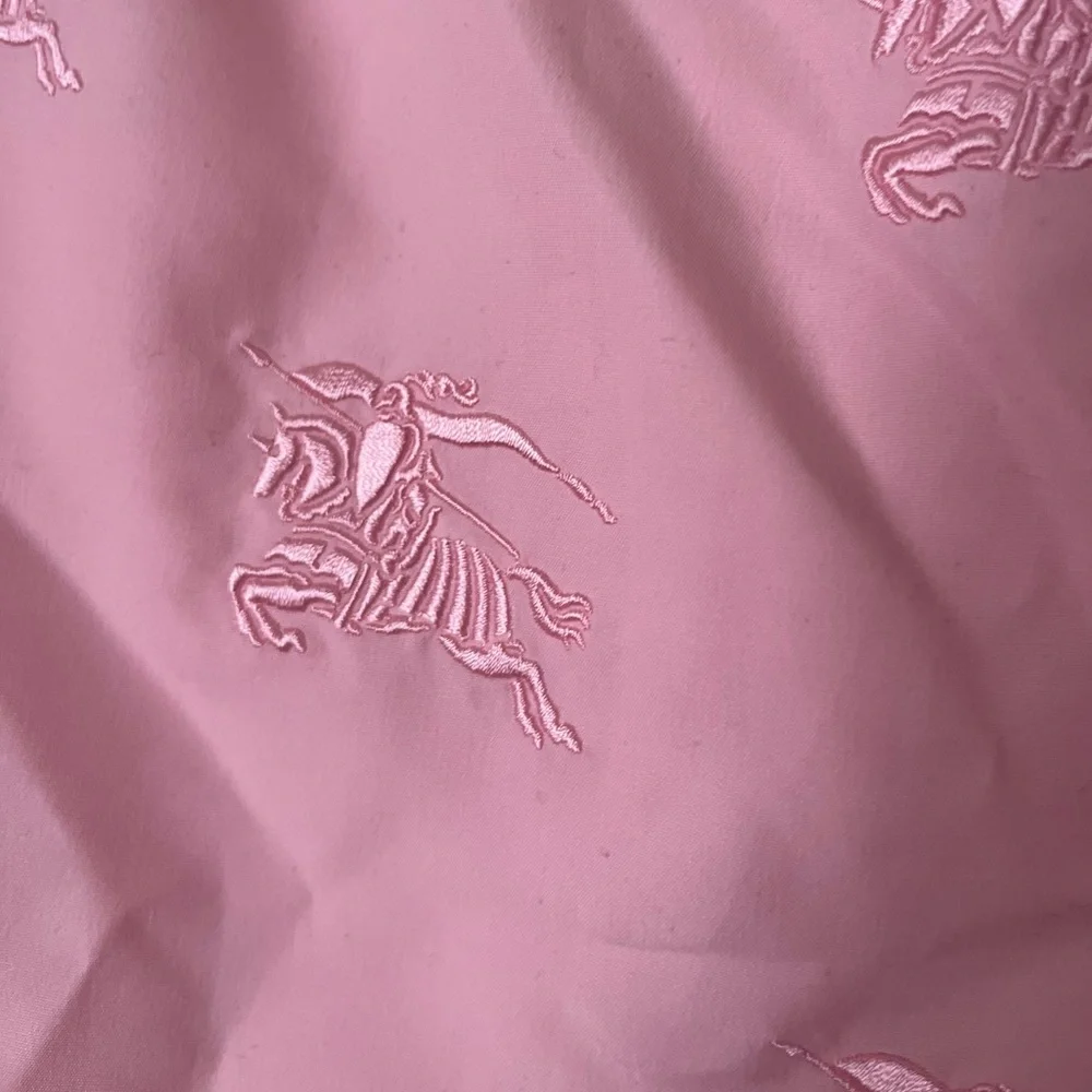 Burberry pink EKD Motif Embroidered men’s/unisex swimtrunks, mesh lining, NWT XL